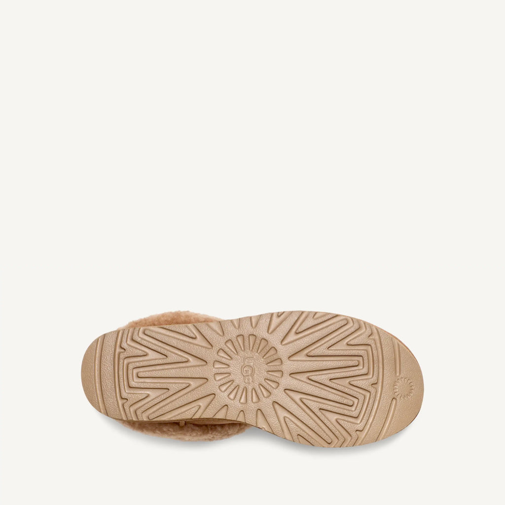 UGG - Classic Ultra Mini Maxi Curly image 12