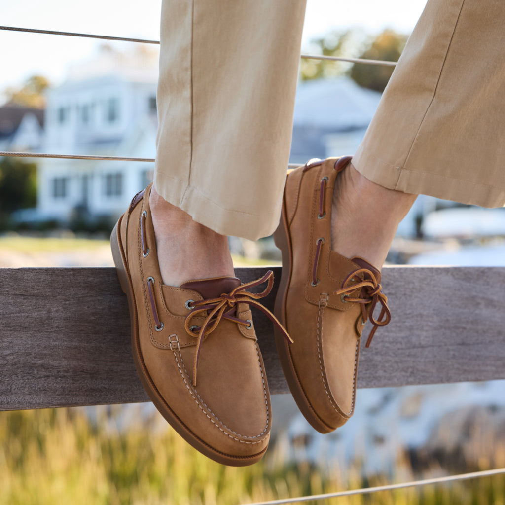 Johnston & Murphy - Ventura 2-Eye Boat Shoe