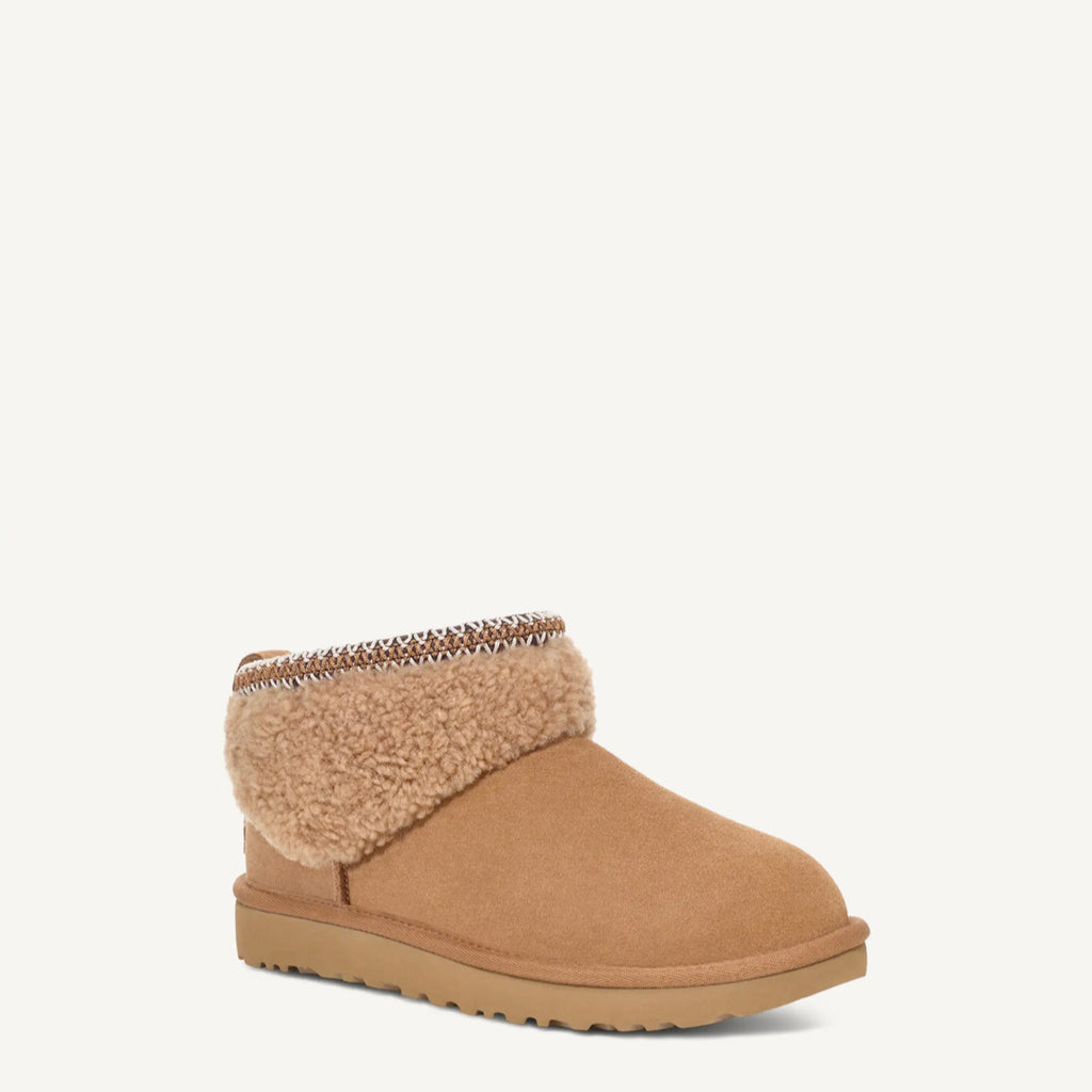 UGG - Classic Ultra Mini Maxi Curly image 11