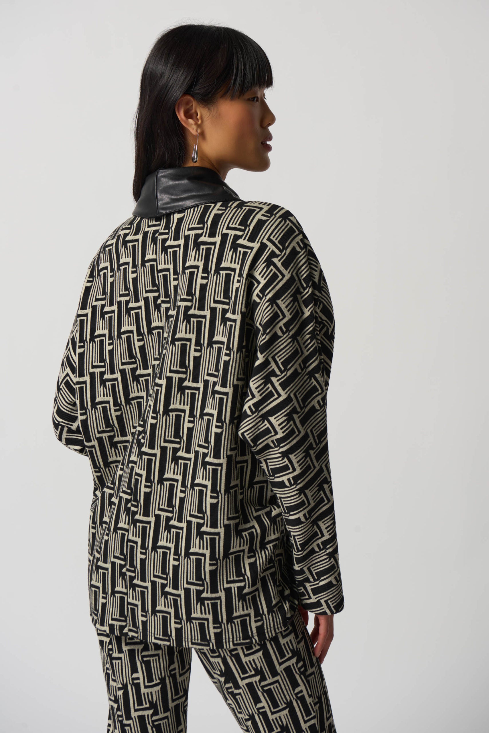 Joseph Ribkoff - Abstract Print Shawl Collar Top image 1