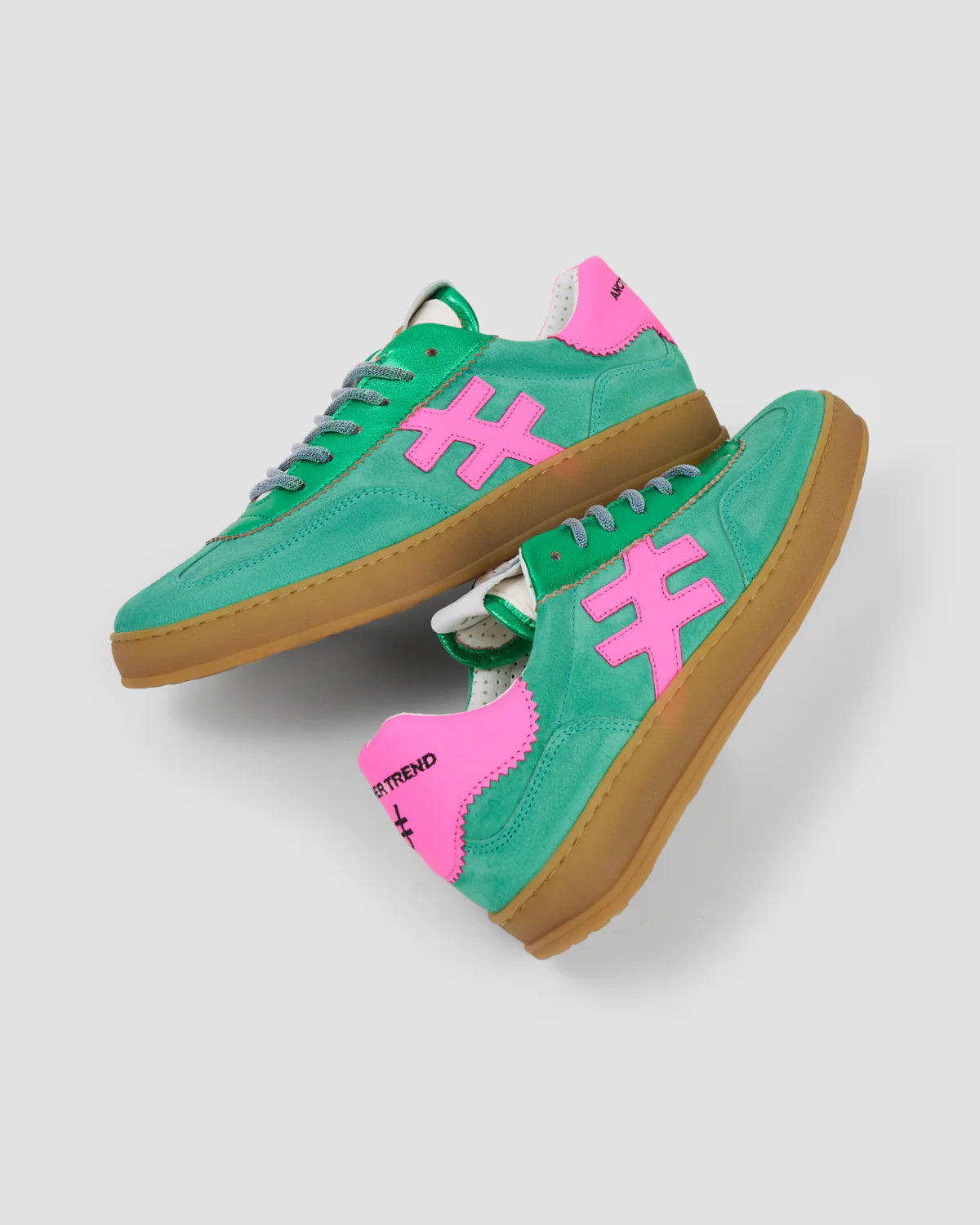 ANOTHER TREND - Iconic II