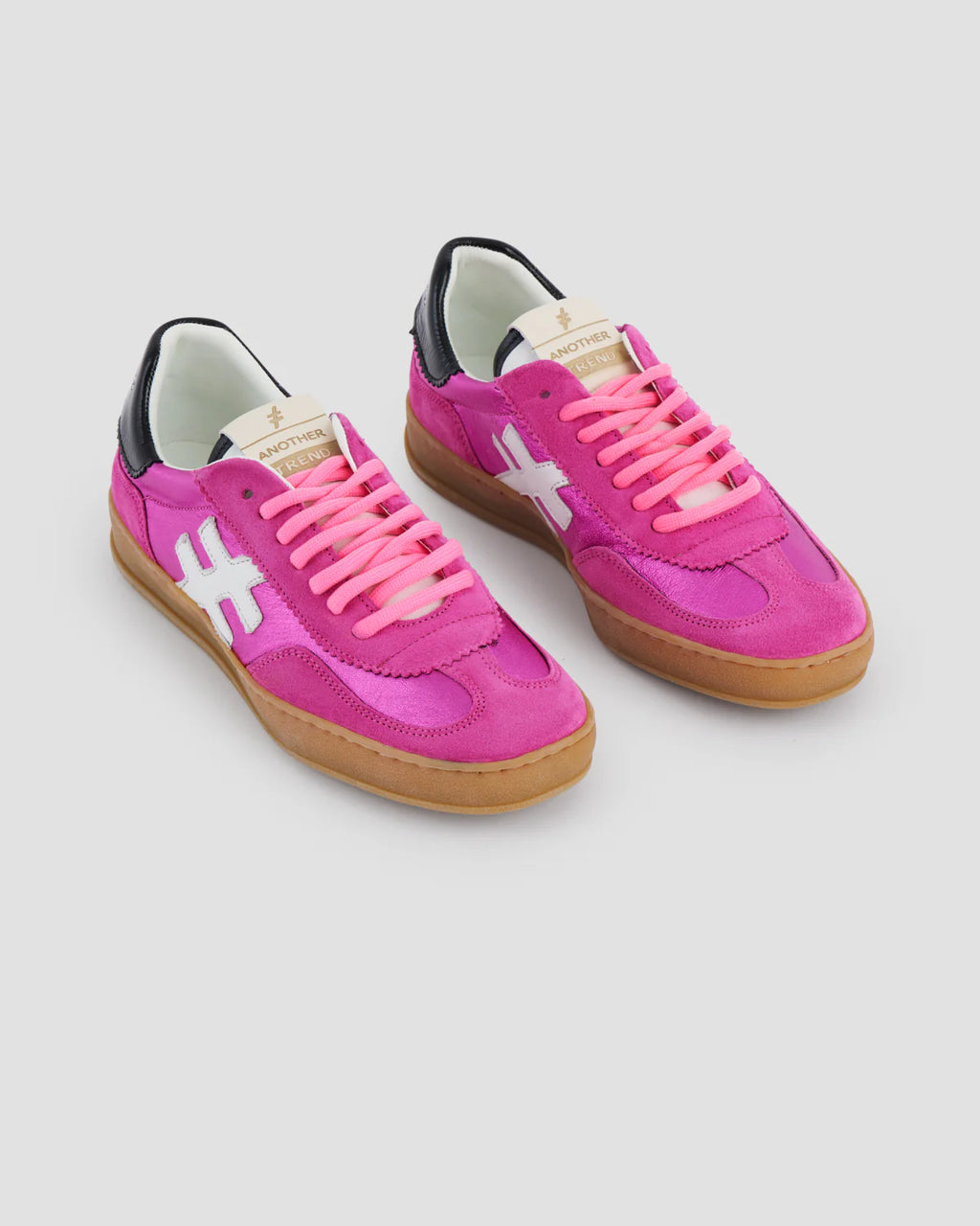 ANOTHER TREND - Iconic II
