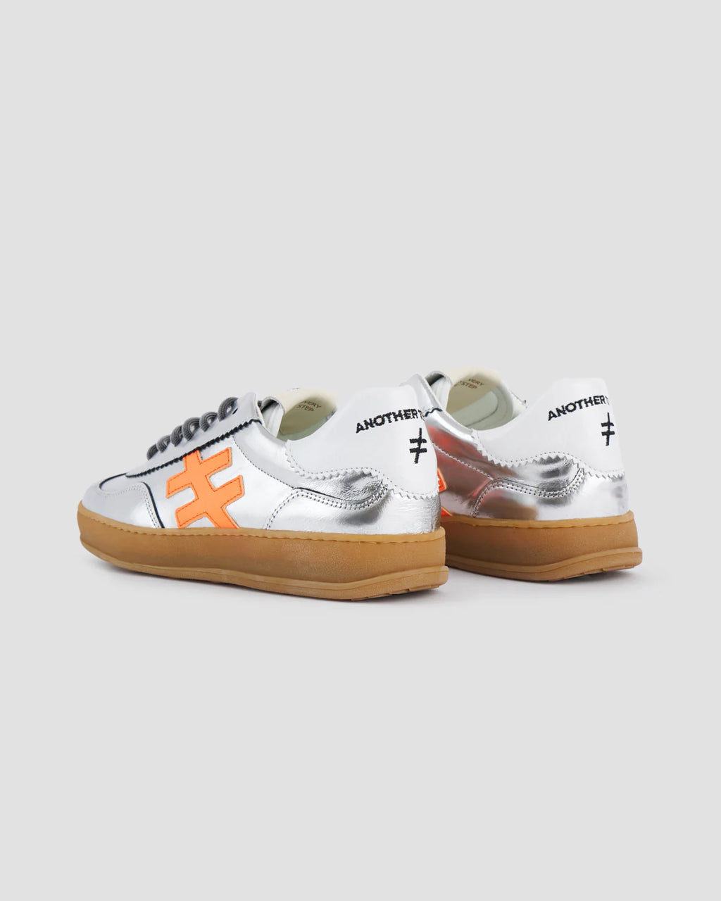 ANOTHER TREND - Iconic II