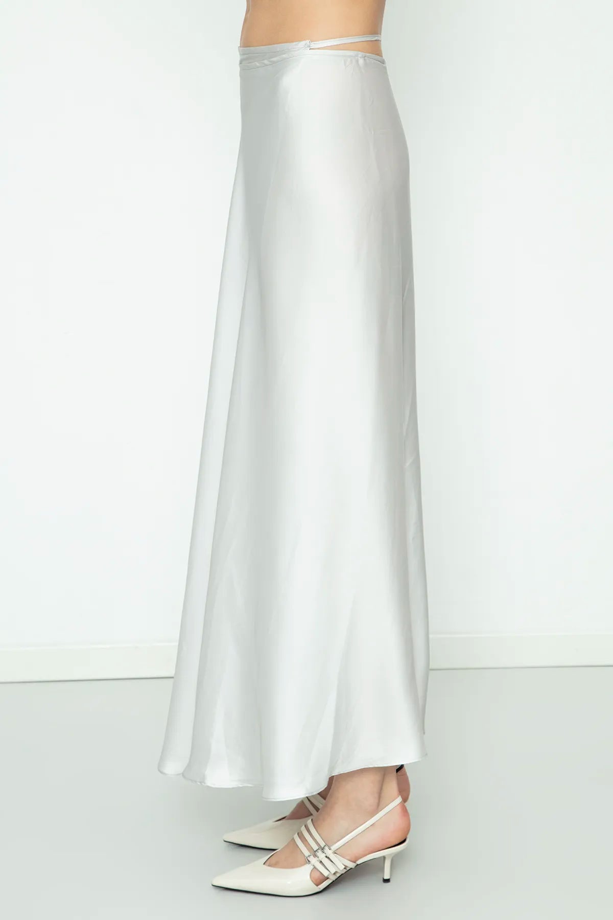 BSL - Envelop Satin Midi Skirt image 12