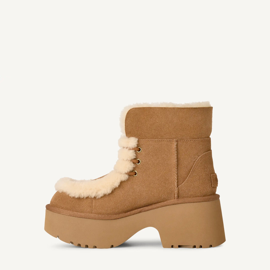 UGG - Esme Lace Up image 2