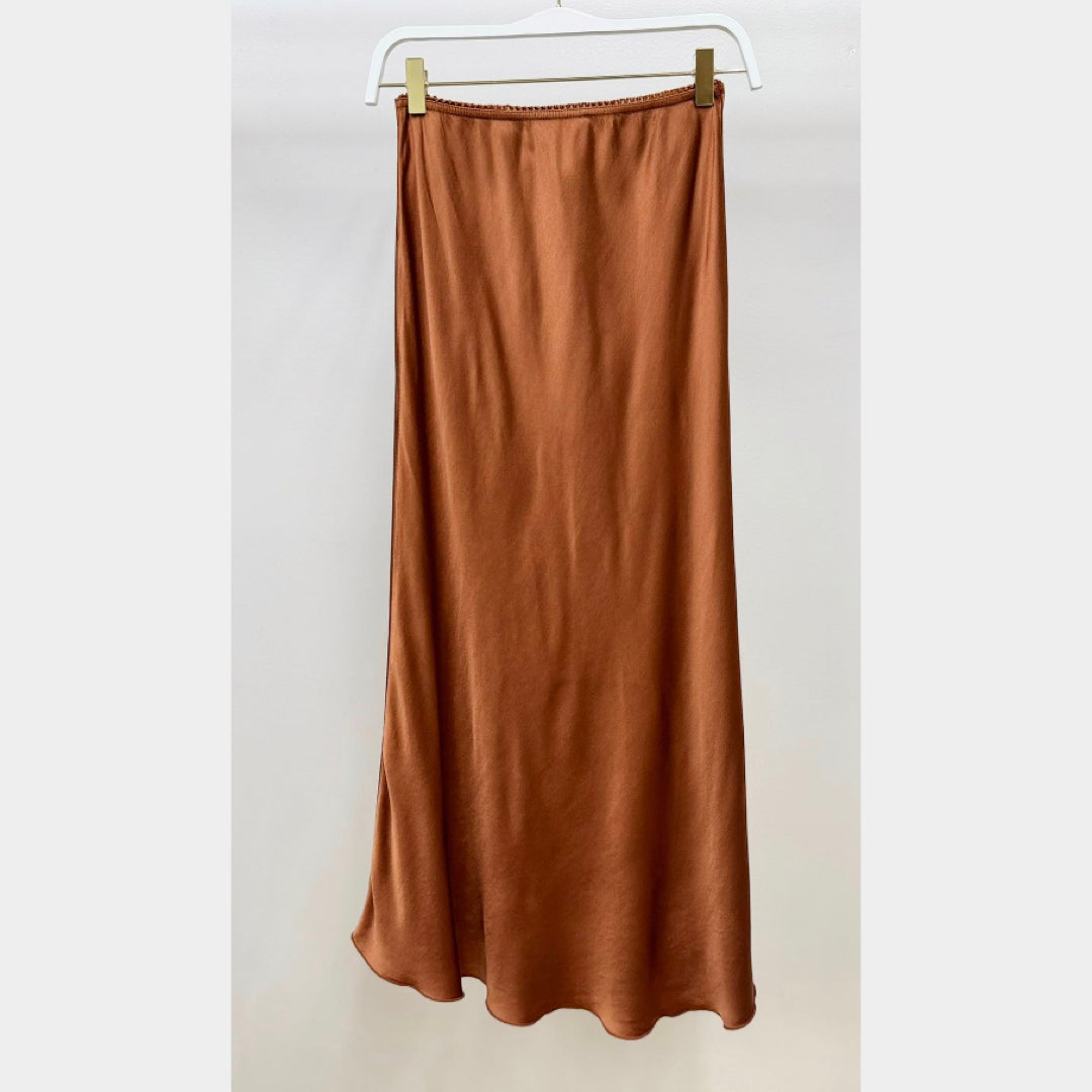 MILIO MILANO - Silky Viscose/Rayon Skirt